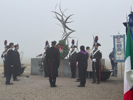 I carabinieri hanno ricordato la tragedia del 14 dicembre 1998 a Volpiano I carabinieri hanno ricordato la tragedia del 14 dicembre 1998 a Volpiano