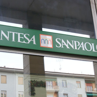 Intesa Sanpaolo proroga al 1° giugno la scadenza dei prestiti su pegno prevista tra il 9 marzo e il 30 aprile