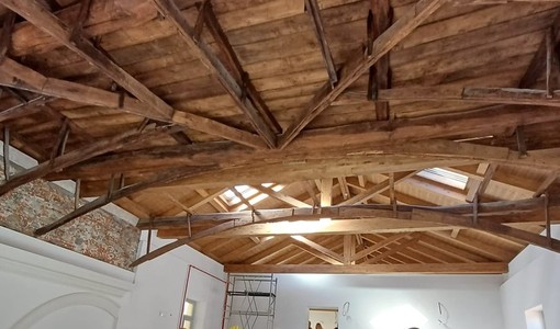 Una foto del sopralluogo nella nuova biblioteca