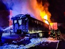 A fuoco ditta di rifiuti a Castellamonte, i pompieri domano le fiamme A fuoco ditta di rifiuti a Castellamonte, i pompieri domano le fiamme