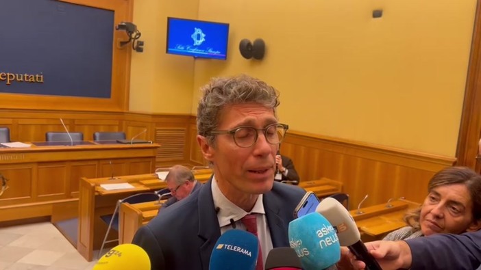 L'annuncio di Magi (+Europa): "Da oggi digiuno per modificare legge elettorale" L'annuncio di Magi (+Europa): "Da oggi digiuno per modificare legge elettorale"
