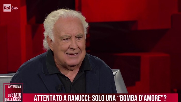 Santoro contro Ranucci: "Imperdonabile che non abbia preso le distanze da Lavitola" Santoro contro Ranucci: "Imperdonabile che non abbia preso le distanze da Lavitola"