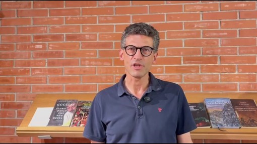 Il sindaco di Pistoia ricorda Guccini: "Un legame speciale con la città e la biblioteca"