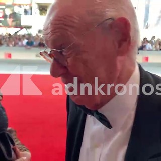 Venezia 83, l'arrivo del conte Giovanni Volpi di Misurata sul red carpet