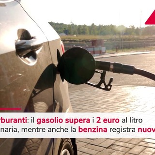 Stangata carburanti, gasolio sopra 2 euro a litro Stangata carburanti, gasolio sopra 2 euro a litro