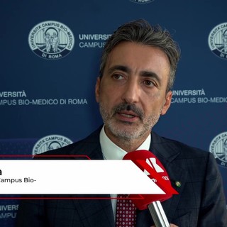 Papalia (Rettore UCBM): "La Scuola di Dottorato di Ricerca si immette in un nuovo sistema di ricerca, quella dell'internazionalizzazione e della formazione" Papalia (Rettore UCBM): "La Scuola di Dottorato di Ricerca si immette in un nuovo sistema di ricerca, quella dell'internazionalizzazione e della formazione"