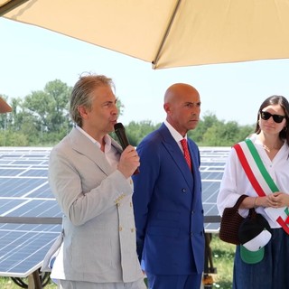 Energia: inaugurato a Poviglio l'impianto fotovoltaico di Viridis Energia Energia: inaugurato a Poviglio l'impianto fotovoltaico di Viridis Energia