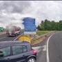 Paura sulla Firenze-Pisa-Livorno, auto accede contromano ma un camionista evita il peggio