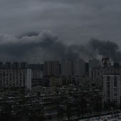 Ucraina, secondo giorno trilaterale tra bombardamenti a Kiev e Kharkiv