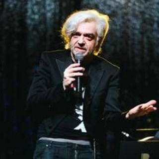 Sanremo 2026, Chiello canta da solo: cosa è successo con Morgan Sanremo 2026, Chiello canta da solo: cosa è successo con Morgan