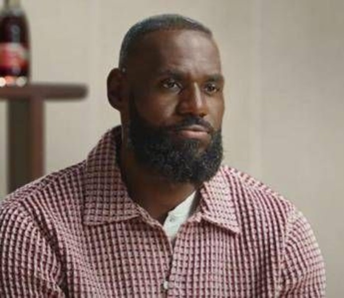 LeBron James, la 'decisione' è solo uno spot