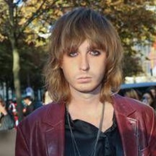 Måneskin, non solo Damiano: il debutto da solista di Thomas Raggi Måneskin, non solo Damiano: il debutto da solista di Thomas Raggi