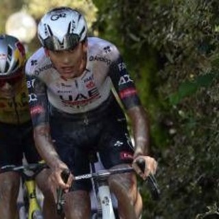 Giro d'Italia, Del Toro è la nuova Maglia Rosa: tappa a Van Aert