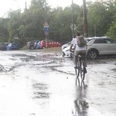 Maltempo sull'Italia, temporali e vento forte: allerta rossa in Veneto Maltempo sull'Italia, temporali e vento forte: allerta rossa in Veneto
