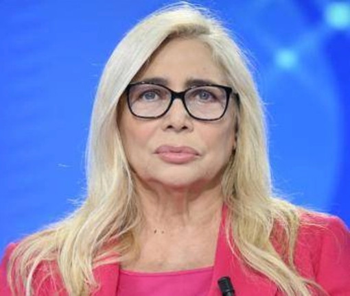Mara Venier, lo sfogo per il ritardo dei treni: &quot;Un altro lunedì da incubo&quot;