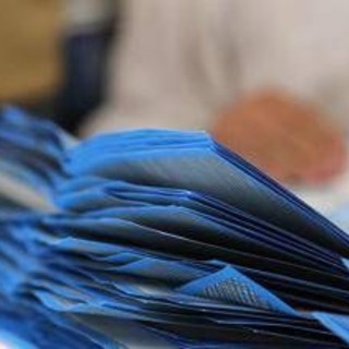 Sondaggi politici, Fratelli d'Italia stabile e Pd sale