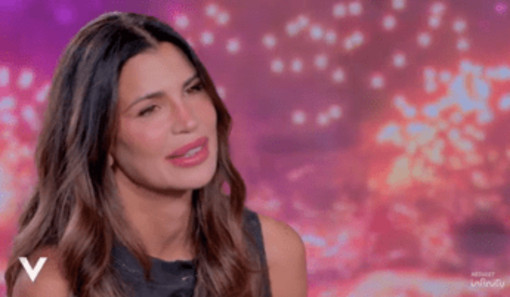Claudia Galanti, la figlia morta a nove mesi: "Ero in vacanza, per tornare mi legarono in aereo"