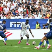 Francia-Inghilterra, Saka segna ma arbitro annulla tutto Francia-Inghilterra, Saka segna ma arbitro annulla tutto