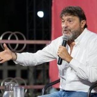 Ranucci: "Foto del bacio fra me e Maria Rosaria Boccia? Fake creato con AI"