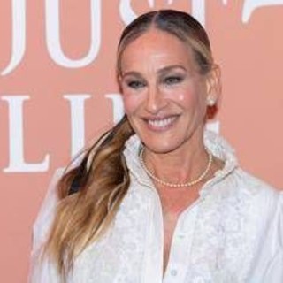 Sarah Jessica Parker accende una speranza: &quot;La fine di 'And Just Like That' potrebbe essere una pausa&quot;