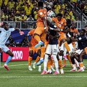 Arrestato per scommesse sospette e in campo ai Mondiali, il caso Wahi Arrestato per scommesse sospette e in campo ai Mondiali, il caso Wahi