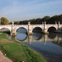 Il caldo infuoca Roma, bagno nel Tevere come nella Senna? Ecco cosa dicono i medici