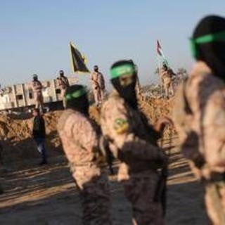 Israele, Hamas: &quot;Pronti al rilascio di tutti gli ostaggi in cambio di tregua di 5 anni&quot;
