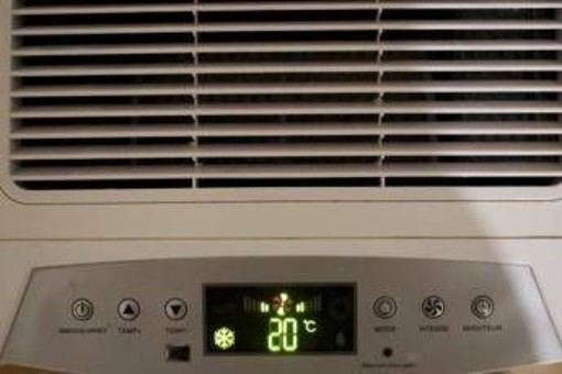 Caldo record, vita con l'aria condizionata: ecco quali climatizzatori scelgono gli italiani