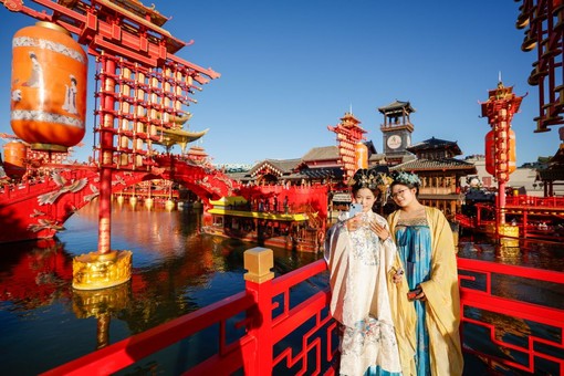 Cina, aumentano gli spostamenti interni dei turisti per la Festa nazionale Cina, aumentano gli spostamenti interni dei turisti per la Festa nazionale