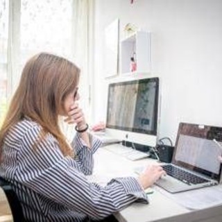 In Francia da oggi a fine anno le donne lavorano 'gratis', è colpa della disparità salariale In Francia da oggi a fine anno le donne lavorano 'gratis', è colpa della disparità salariale