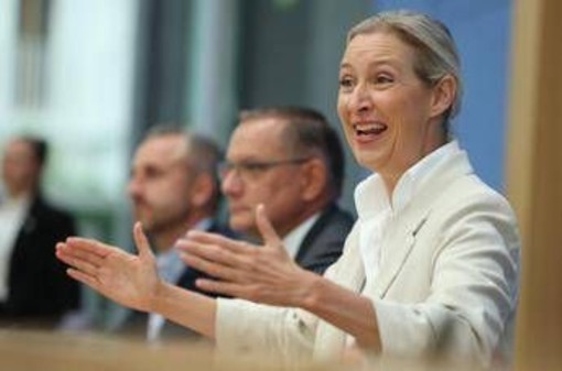 Germania, Weidel contro Merz dopo il voto: "È un peso". Mosca: "Trionfo storico AfD"