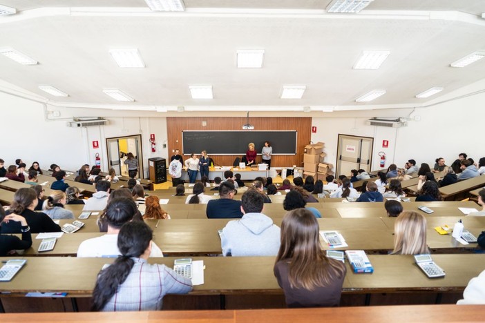 Medicina, pubblicata la graduatoria dopo il semestre filtro. Oltre 22 mila idonei Medicina, pubblicata la graduatoria dopo il semestre filtro. Oltre 22 mila idonei