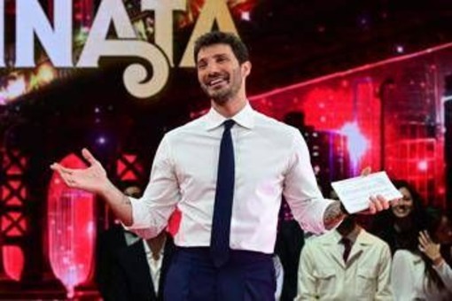 Ascolti tv, 25 marzo: vince De Martino con 'Step' su Rai 2