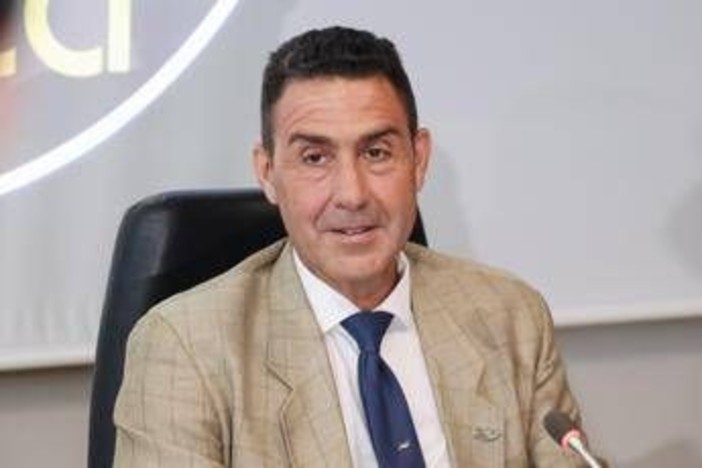 Casa, ora Vannacci pensa a ministero: tutti i piani a sostegno del mattone da Fanfani a oggi Casa, ora Vannacci pensa a ministero: tutti i piani a sostegno del mattone da Fanfani a oggi