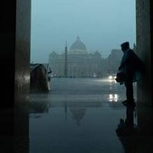 Maltempo, perturbazione in transito sull'Italia: piogge e venti, prima neve e temperature in calo Maltempo, perturbazione in transito sull'Italia: piogge e venti, prima neve e temperature in calo