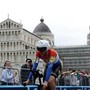 Giro d'Italia, Hoole vince la decima tappa e Del Toro resta in rosa