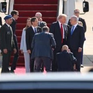 Trump arrivato alla Knesset. A Netanyahu e Herzog: &quot;E' il vostro giorno migliore&quot;