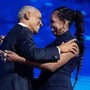 Michelle Obama smentisce voci divorzio: &quot;Vissuto momenti difficili ma mai pensato di lasciarlo&quot;