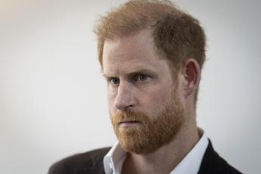 Principe Harry, causa persa contro Daily Mail: potrebbe pagare fino a 50 milioni Principe Harry, causa persa contro Daily Mail: potrebbe pagare fino a 50 milioni