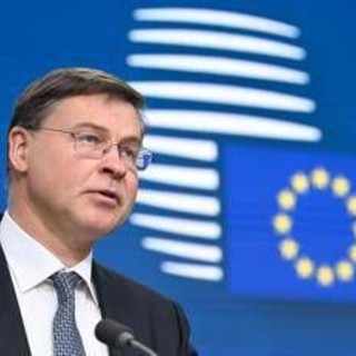 Bollo auto, Dombrovskis: "C'è margine nella gestione dei fondi europei"