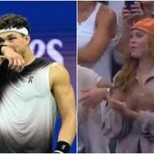 Shelton batte Alcaraz agli Us Open, festeggia e poi... 'dimentica' la fidanzata Trinity Rodman Shelton batte Alcaraz agli Us Open, festeggia e poi... 'dimentica' la fidanzata Trinity Rodman