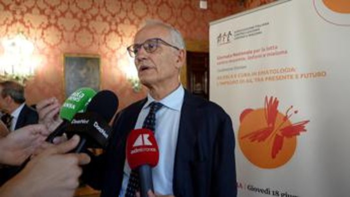 Ematologo Corradini: "Ricerca e nuove terapie cambiano le prognosi delle neoplasie del sangue"