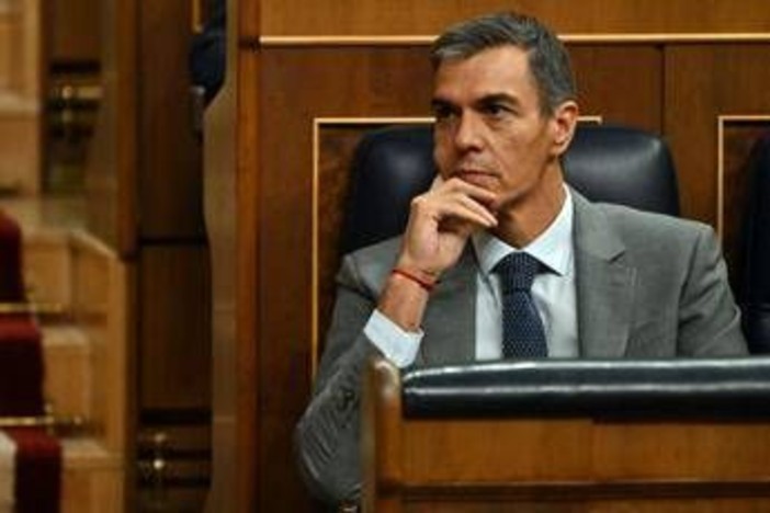 Spagna, Sanchez annuncia elezioni anticipate il 29 novembre Spagna, Sanchez annuncia elezioni anticipate il 29 novembre