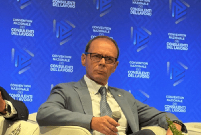Piscopo (Ministero): "Da 1/12 obbligo inserire numero vacancy in Siisl per domanda decontribuzione" Piscopo (Ministero): "Da 1/12 obbligo inserire numero vacancy in Siisl per domanda decontribuzione"