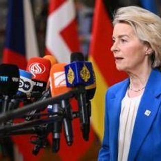 Ucraina, prestito a Kiev senza asset russi: cosa prevede l'accordo Ue