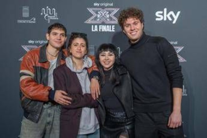 Delia, eroCaddeo, PierC e rob: chi sono i quattro finalisti di X Factor Delia, eroCaddeo, PierC e rob: chi sono i quattro finalisti di X Factor