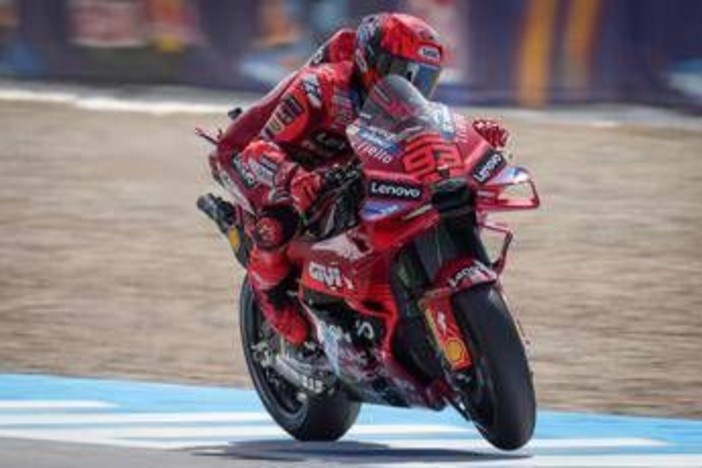 MotoGp, subito Marquez a Le Mans. Marc dominale pre-qualifiche, Bagnaia terzo