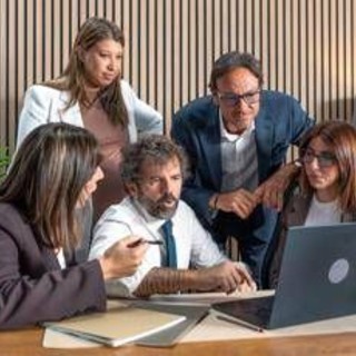 Casa, compravendite, energia e sicurezza: 13 geometri protagonisti della nuova stagione di 'Casa a prima vista'