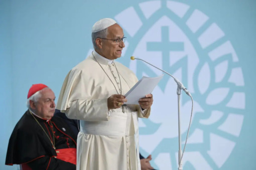Papa “No all’illusione del riarmo, servono sforzi creativi per la pace” Papa “No all’illusione del riarmo, servono sforzi creativi per la pace”