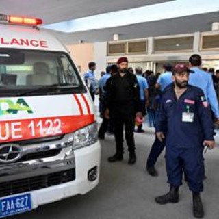 Pakistan, incendio in un ospedale di Islamabad: morti almeno 14 neonati